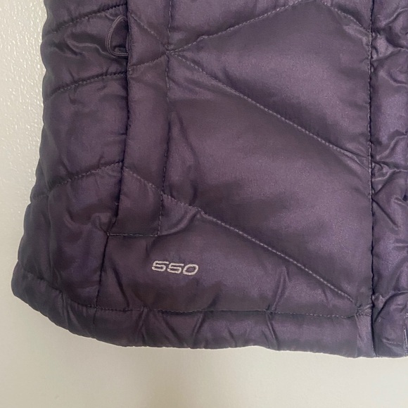 The North Face Women's light plum color Puffer Vest - Picture 15 of 17